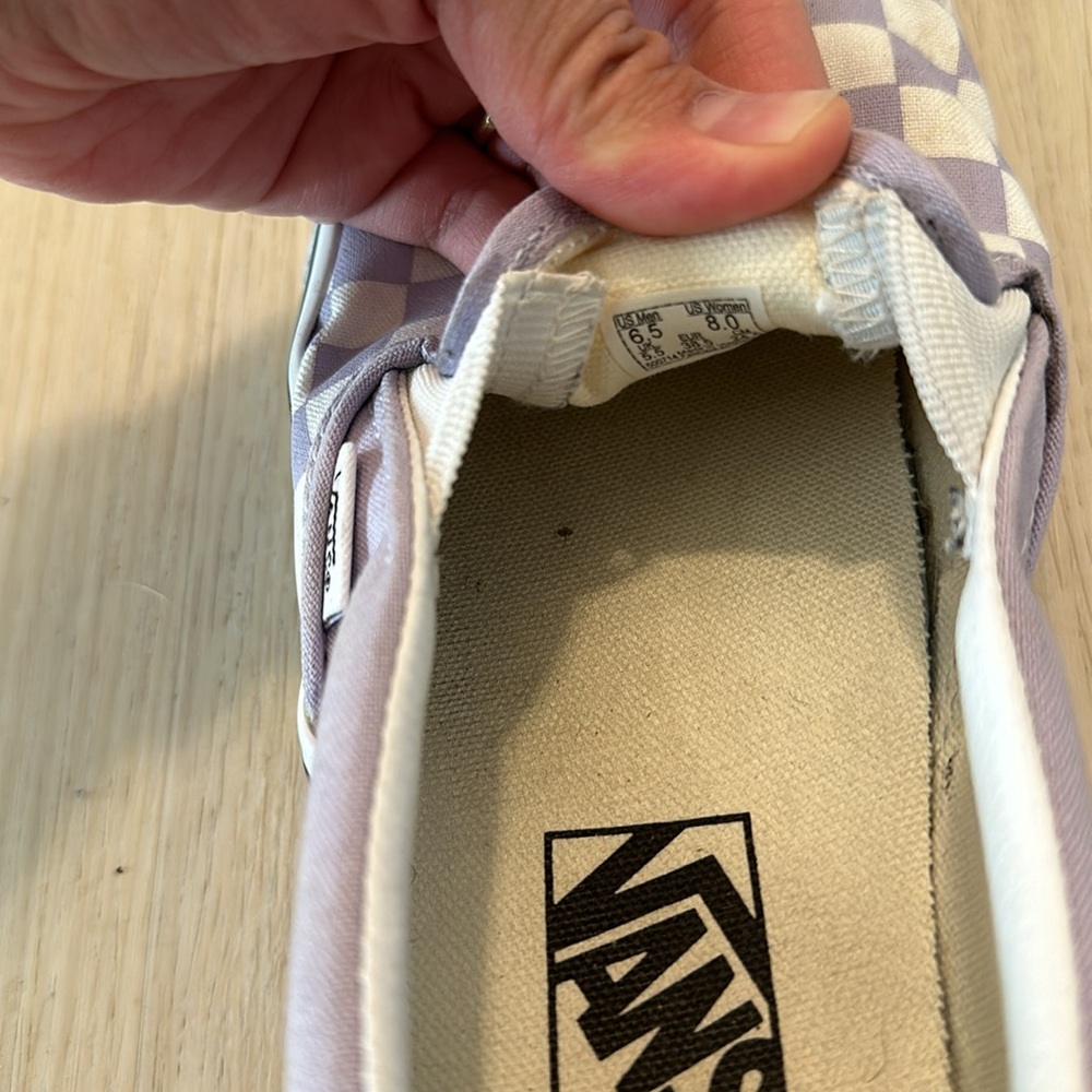 Vans - Picture 6 of 6